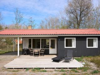 4 person holiday home in Aakirkeby-By Traum - 8