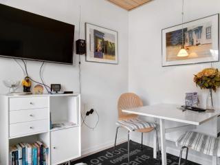 2 person holiday home in Nexø-By Traum - 9
