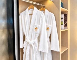Title Serenity 1-Bedroom Suite with Balcony by TVC F212 - 7