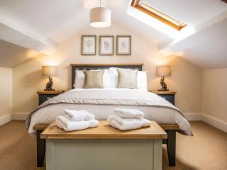Symond House-Ukc5530 - 3