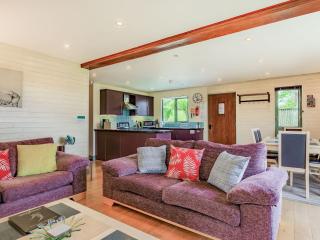 Foxglove Lodge - 6