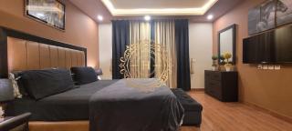 Goldcrest Luxury Apartments - 1