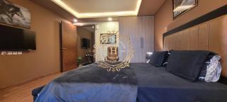 Goldcrest Apartments - 1