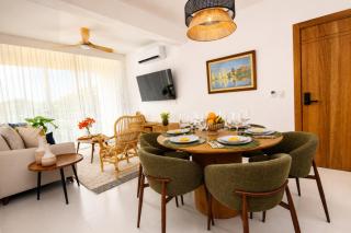 Elegant Cocotal 2BD Condo - 8
