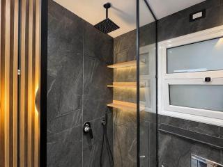Madinaty Plus Pro - Modern & Chic 2-Bedroom Apartment with Open Kitchen & Balcony View - 5