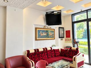 Phuong Thanh Hotel - 8