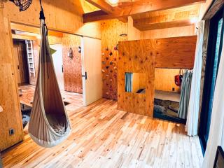 SNUG CAMP HOUSE - 5