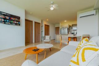 Royal Palm Beach Escape and Relax - 3