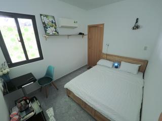 Phòng nhỏ hạng tiết kiệm - Homestay Q - 5