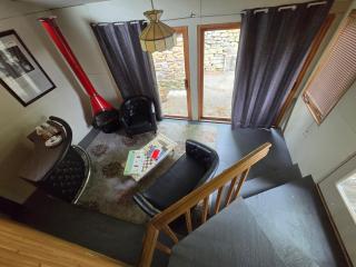 Mrs Hippie Inn - 8