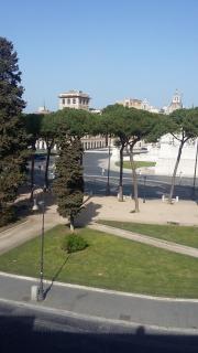 Rome Downtown Suite Bed and Breakfast Aracoeli - Roma - 9