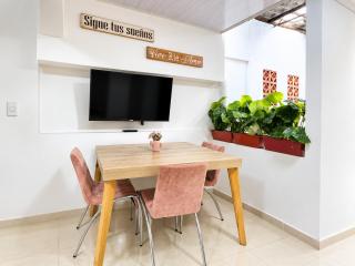 Apartamento Cómodo y Amoblado, Ubicación Estratégica en Cali - 0
