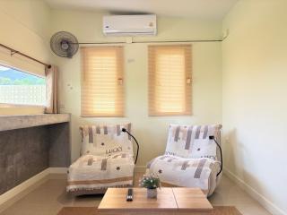 Sleek 1BR Spacious Home with terrace in a Quiet & Central Location - 8