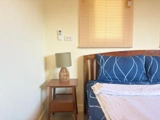 Sleek 1BR Spacious Home with terrace in a Quiet & Central Location - 4