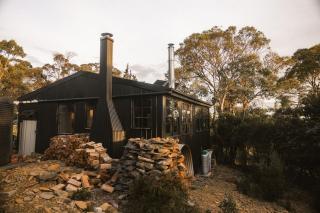 Off-grid cabin, Lake views, Deep bath and Fireplace - 7