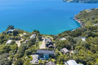 The Point Onetangi - Heated pool, hot tub & ocean views - 6