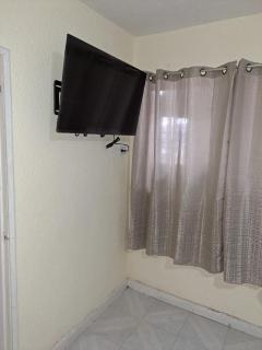 P#3 Centrally-located and comfortable room - 2