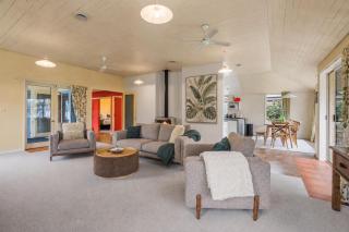 Casa Wilkin Alpine Family Retreat - 0