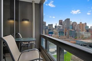 Freshwater PL - Stylish City View Apartment with Balcony and River Views - Melbourne - 6