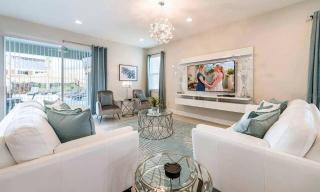 Encore Resort 11 Bedroom Home with Pool 2117 - 8