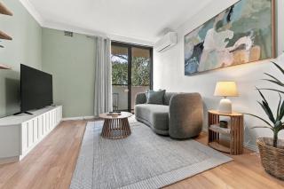DOVE43 - Mosman Hideaway - 2