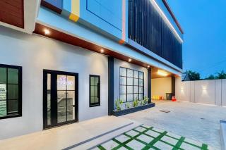 SANS Vibes Anggrek Residence Medan - 7