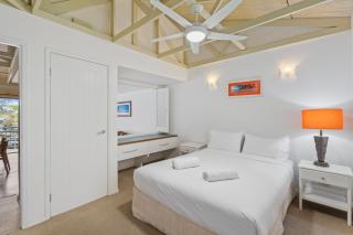 BEACHBREAK - 100m to beach - sleeps 6 - Point Lookout - 1