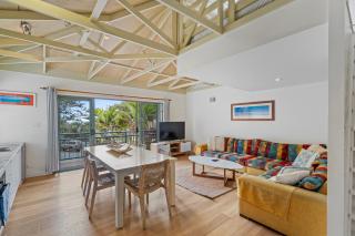 BEACHBREAK - 100m to beach - sleeps 6 - Point Lookout - 8