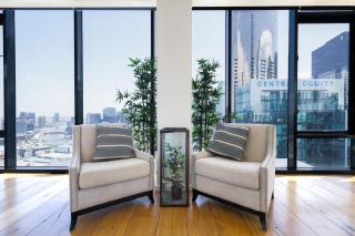 High-End Duplex Penthouse near Casino & MCEC with Two Private Balconies - 1