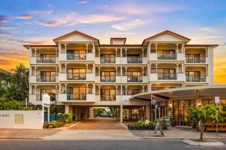 Waterfront Paradise on Palmer st Townsville Studio Room w Pool - 7