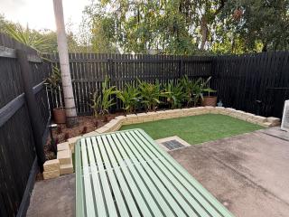 Oasis Apartments Townsville - 6