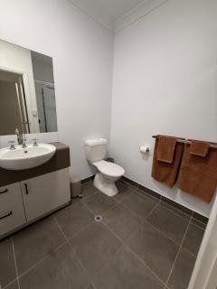 Oasis Apartments Townsville - 7