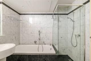 Spacious 3 Bedrooms Carlton Stay - Walk to Cafés, Gardens & CBD - 6