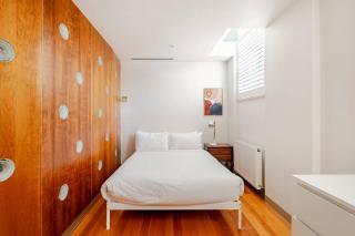 Spacious 3 Bedrooms Carlton Stay - Walk to Cafés, Gardens & CBD - 7