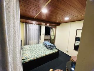12 Degree Restaurant & Stay By StayApart - 6