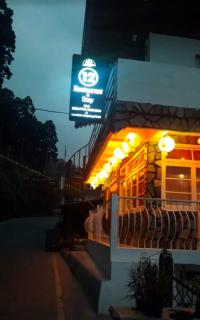 12 Degree Restaurant & Stay By StayApart - 4