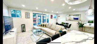Two Apartments in Garden Complex near Casino, MCEC and MCG - 9