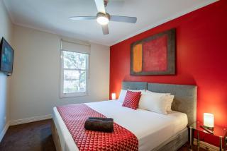 Two Apartments in Garden Complex near Casino, MCEC and MCG - 3