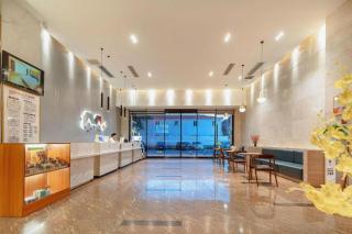 Borrman Hotel Liuzhou High-Speed Railway Station - 0