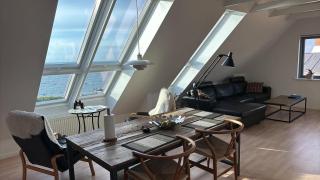 Charming Holiday Apartment With Sea View - 9