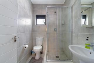 #Alimamaspaces The Cozy Escape 2BR Boksburg Stay Near OR Tambo - 1
