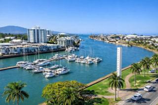 Townsville Studio Near City Stadium and Ferry - 4