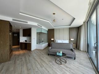 The Ombreta Beachfront Nha Trang - 4