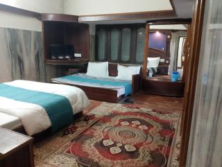 Hotel Lasa Inn - 6