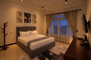 Harohi Hotel and Residence - 4