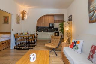 Chez Aline Chic Central Chamonix 1BR w/ Brévent Views - Happy Rentals - Chamonix - 7