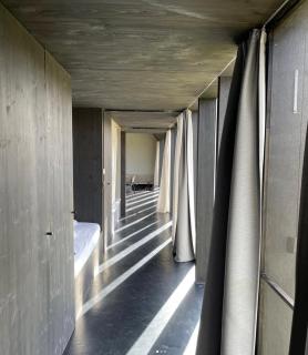Das schwarze Haus - 2