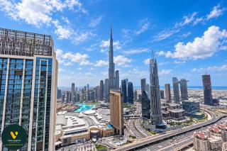 Vogue Vacation Homes, Downtown Views II with Easy Access to Dubai Mall Via a Climate Controlled Bridge, Three Bedroom Apartment plus kids room and Balcony with Burj Khalifa View - 0