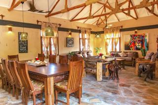 Villa Bahati - 2