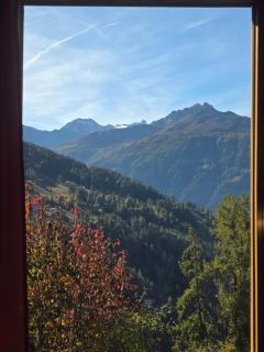 Chalet Lana in sonniger, ruhiger Lage - 2